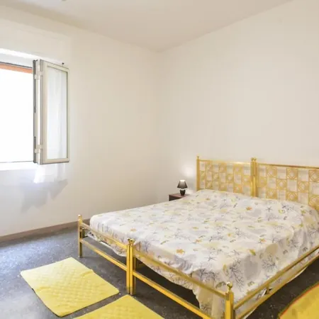アパート 3 Bedroom Amazing In